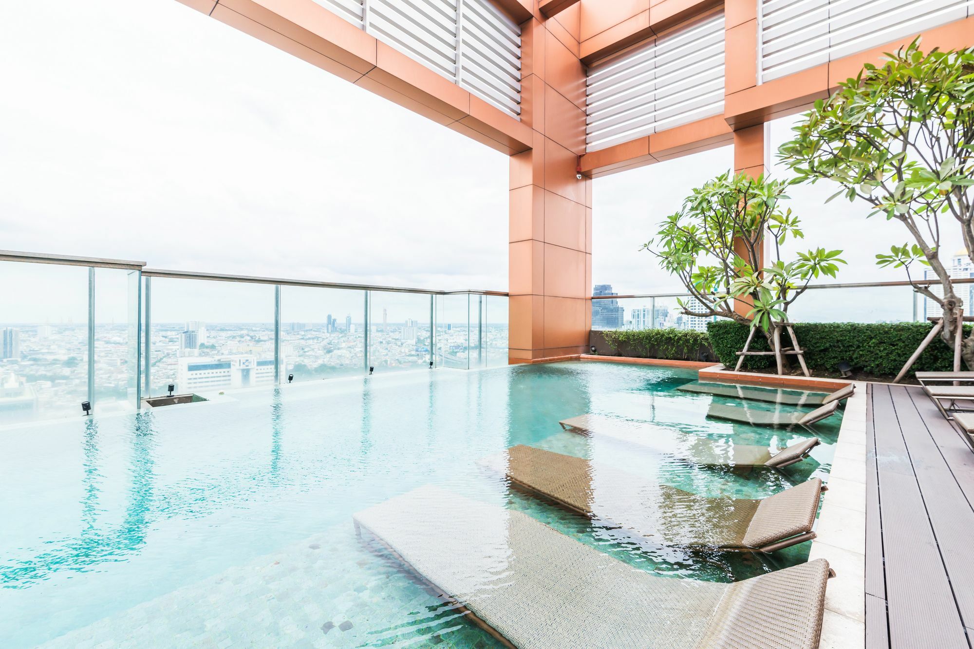 The Address Sathorn By Favstay Бангкок Екстер'єр фото
