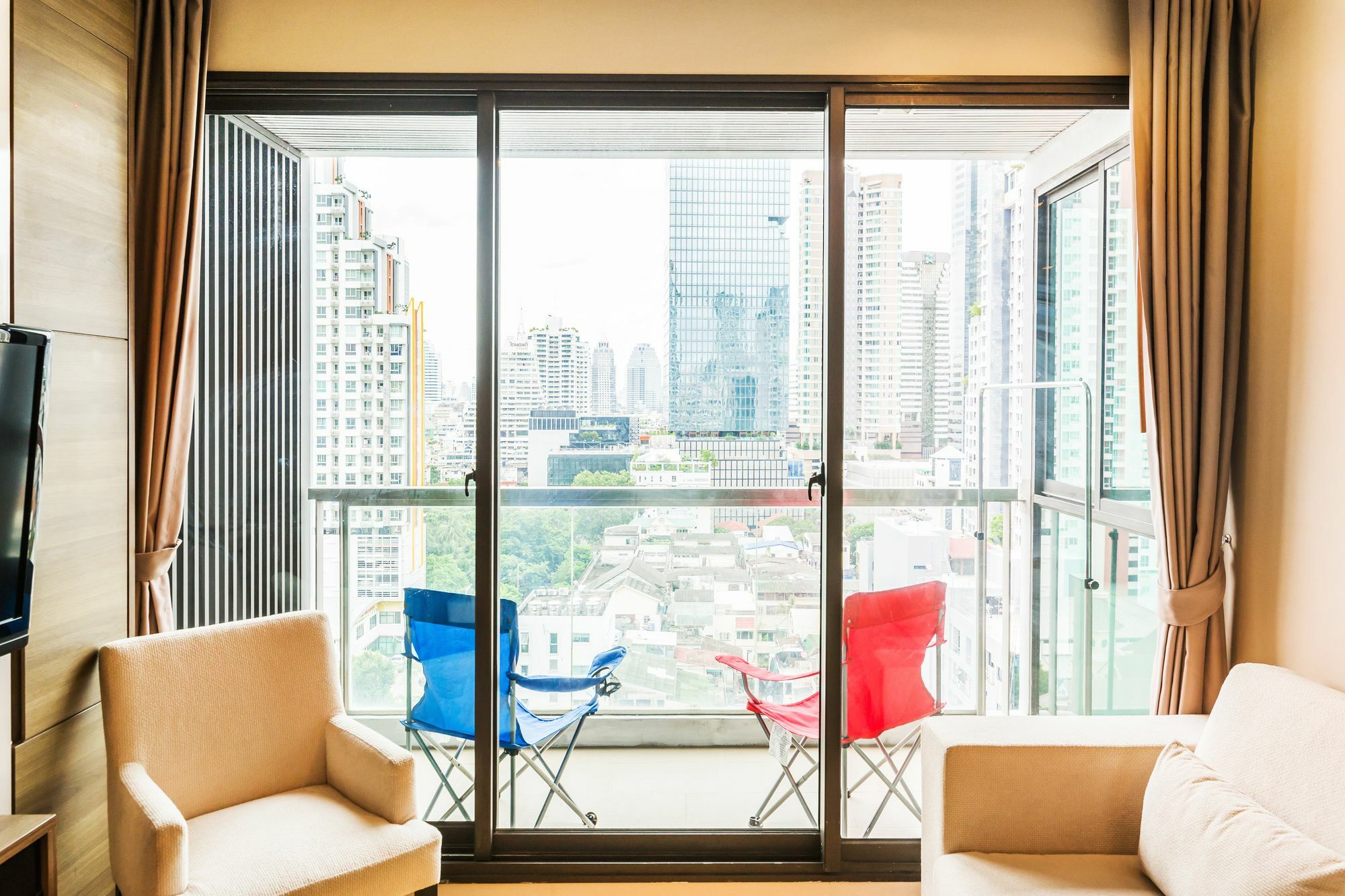 The Address Sathorn By Favstay Бангкок Екстер'єр фото