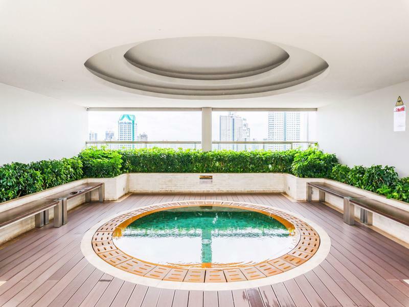 The Address Sathorn By Favstay Бангкок Екстер'єр фото
